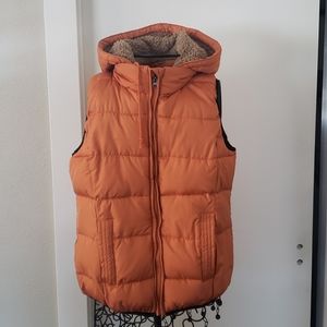 New burnt orange hooded vest Medium